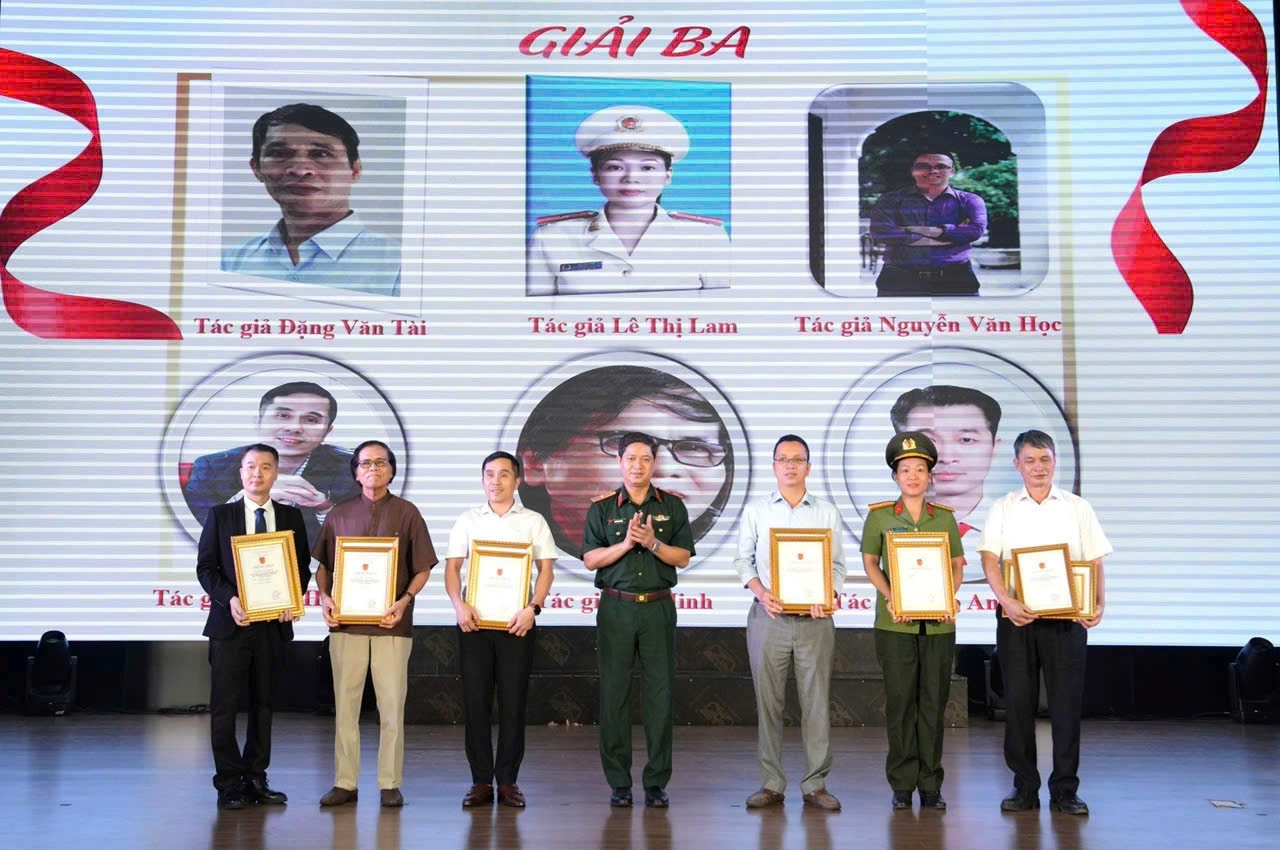 Cán bộ Công an tỉnh Khánh Hòa đạt giải ba 