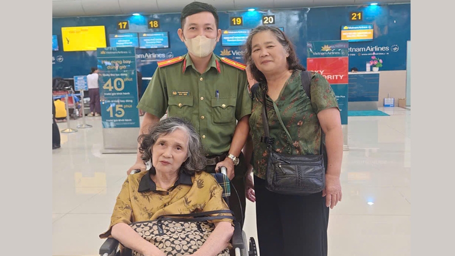 Từ 1/12, chỉ làm thủ tục tại quầy đối với hành khách có hành lý ký gửi và hành khách đặc biệt
