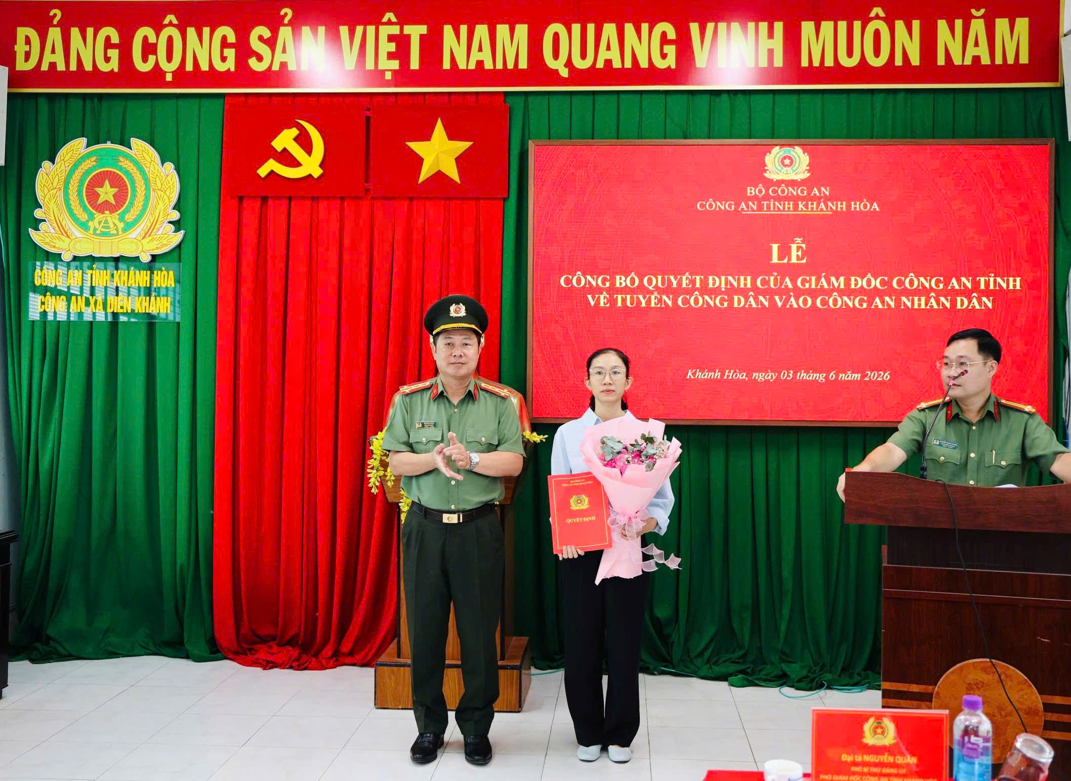 Tuyển vợ đồng chí Thiếu tá Nguyễn Xuân Hải vào lực lượng Công an nhân dân