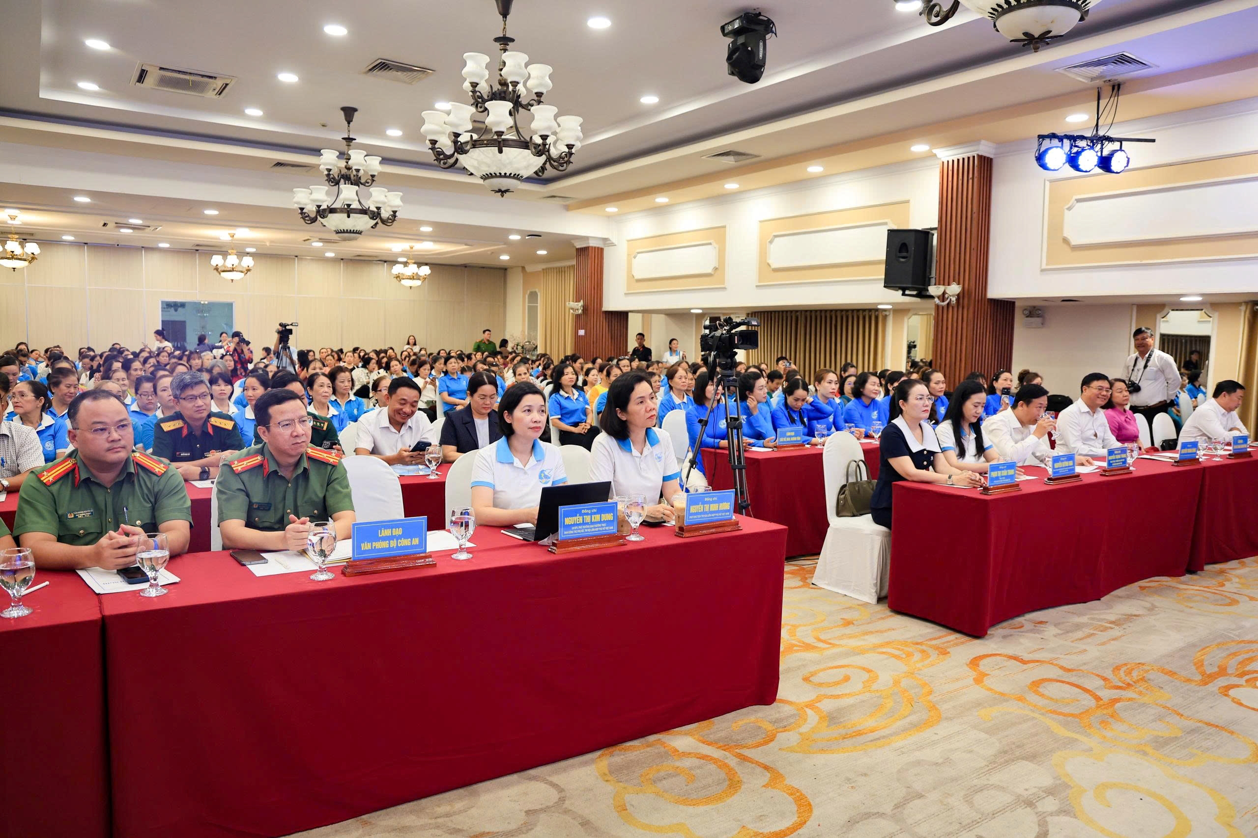 Trung ương Hội liên hiệp phụ nữ Việt Nam tổ chức Diễn đàn truyền thông phòng chống mua bán người với chủ đề “Mắc kẹt sau bẫy lừa đảo”