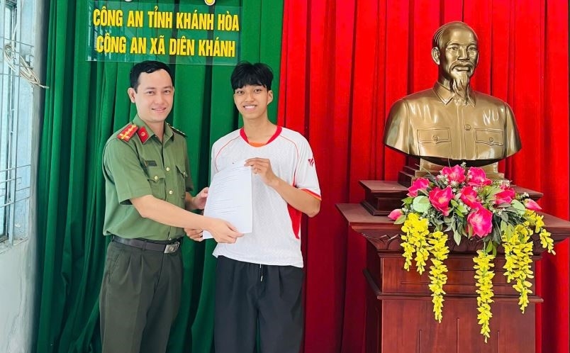 Xã Diên Khánh: 02 thí sinh xuất sắc trúng tuyển vào các trường Đại học Công an nhân dân năm 2026