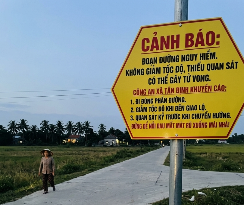 Hãy giảm tốc độ, chú ý quan sát khi qua những nơi đường giao nhau