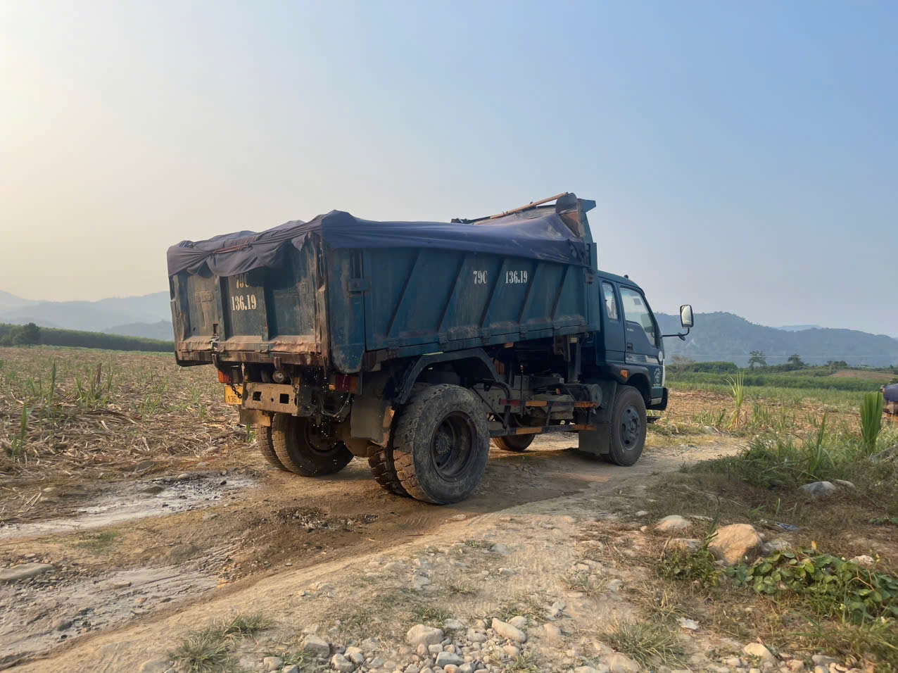 Công an xã Trung Khánh Vĩnh quyết liệt xử lý vi phạm trong lĩnh vực khoáng sản