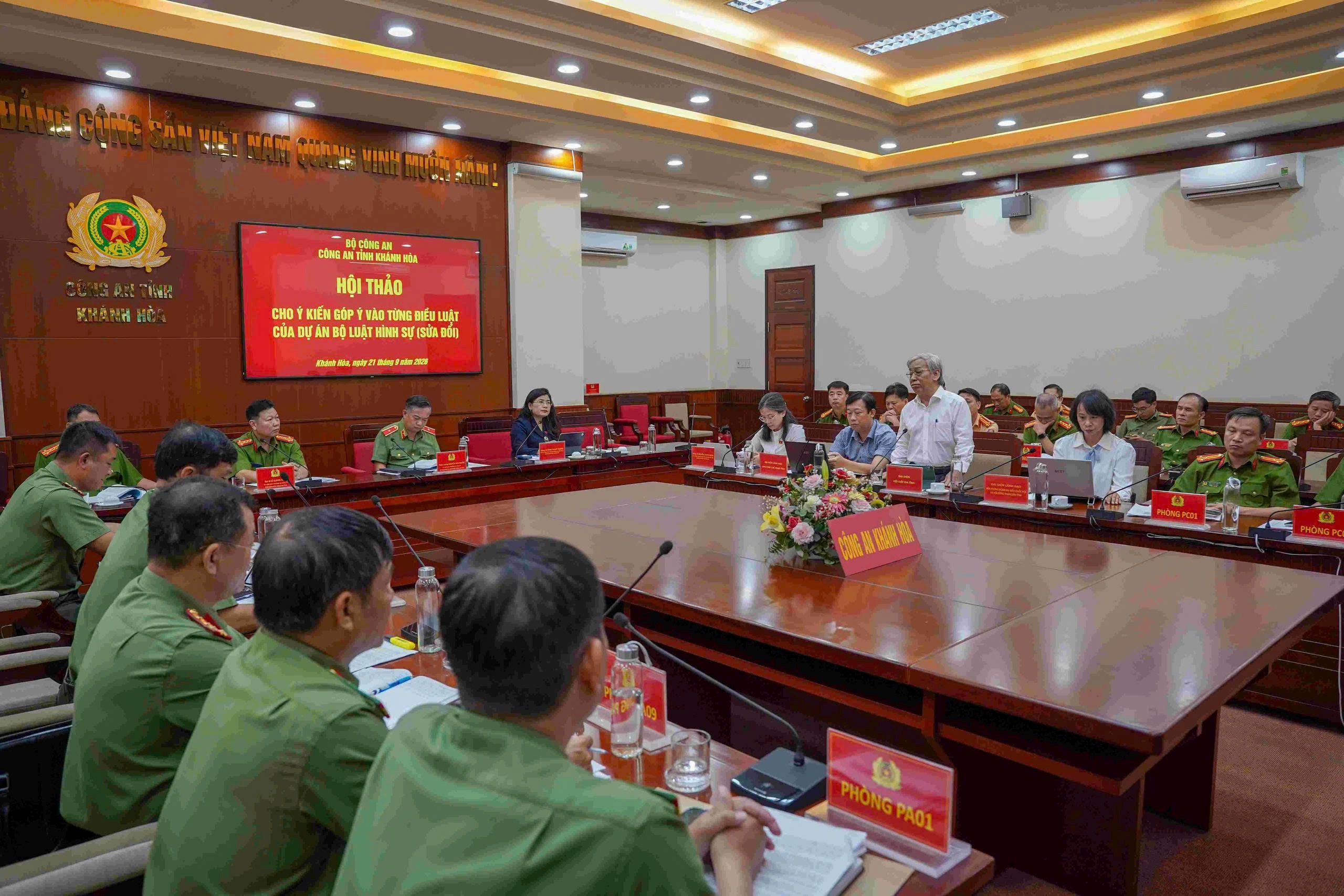 Hội thảo cho ý kiến góp ý vào từng điều luật của Dự án Bộ luật Hình sự (sửa đổi).