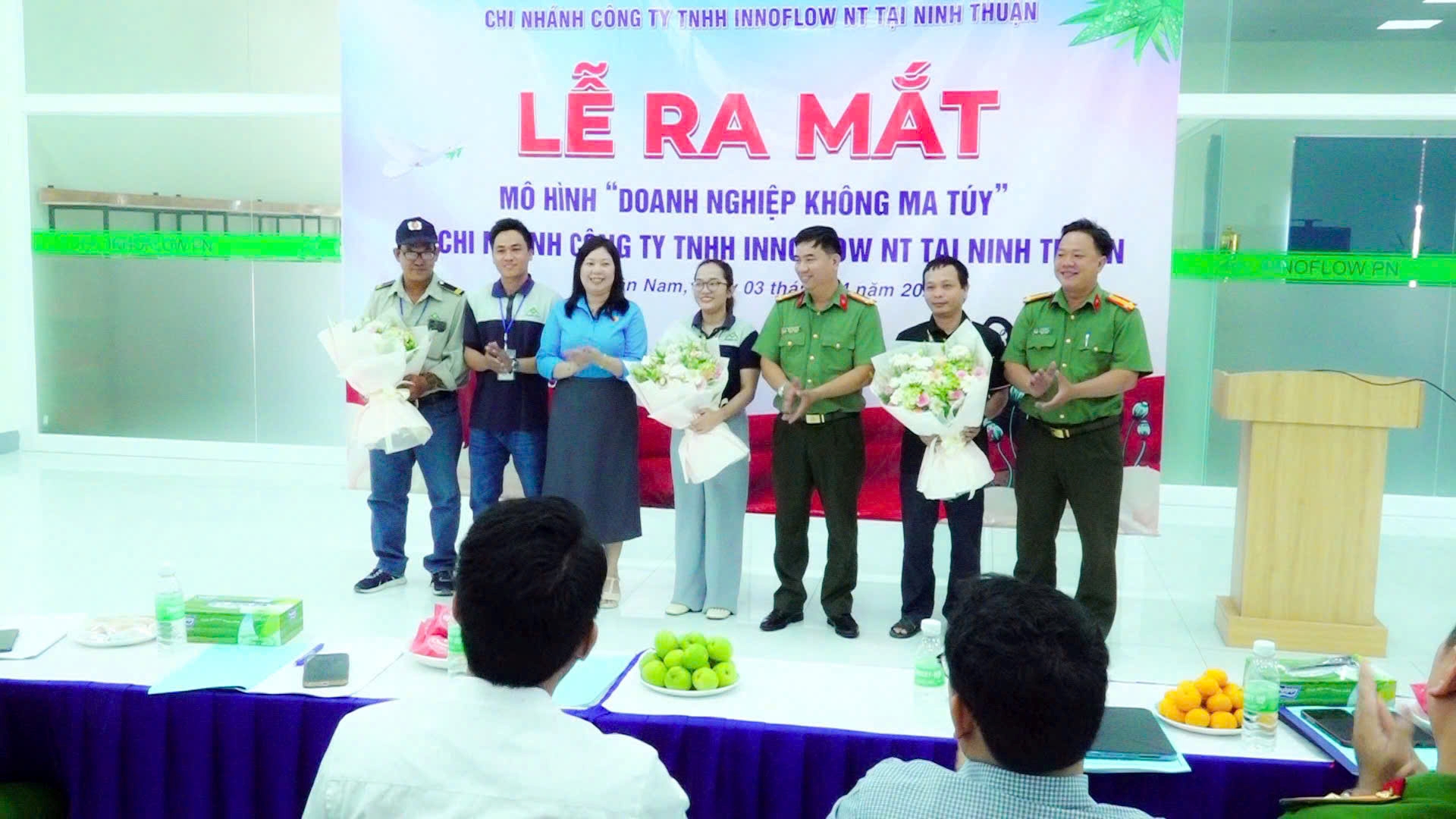 Lễ ra mắt mô hình “Doanh nghiệp không ma túy”.