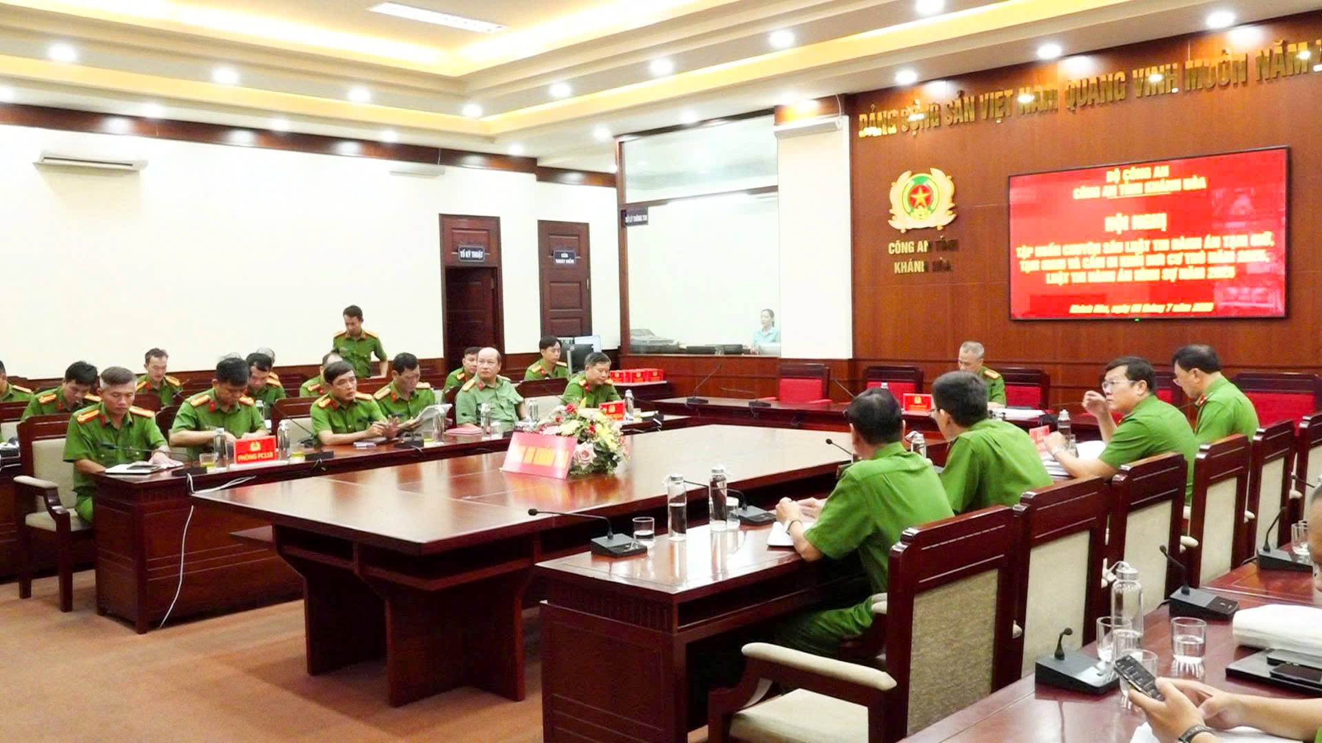Hội nghị tập huấn chuyên sâu về Luật Thi hành tạm giữ, tạm giam và cấm đi khỏi nơi cư trú năm 2025, Luật Thi hành án hình sự năm 2025