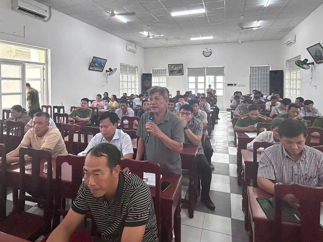 Công an xã Vĩnh Hải: “Lắng nghe ý kiến Nhân dân”