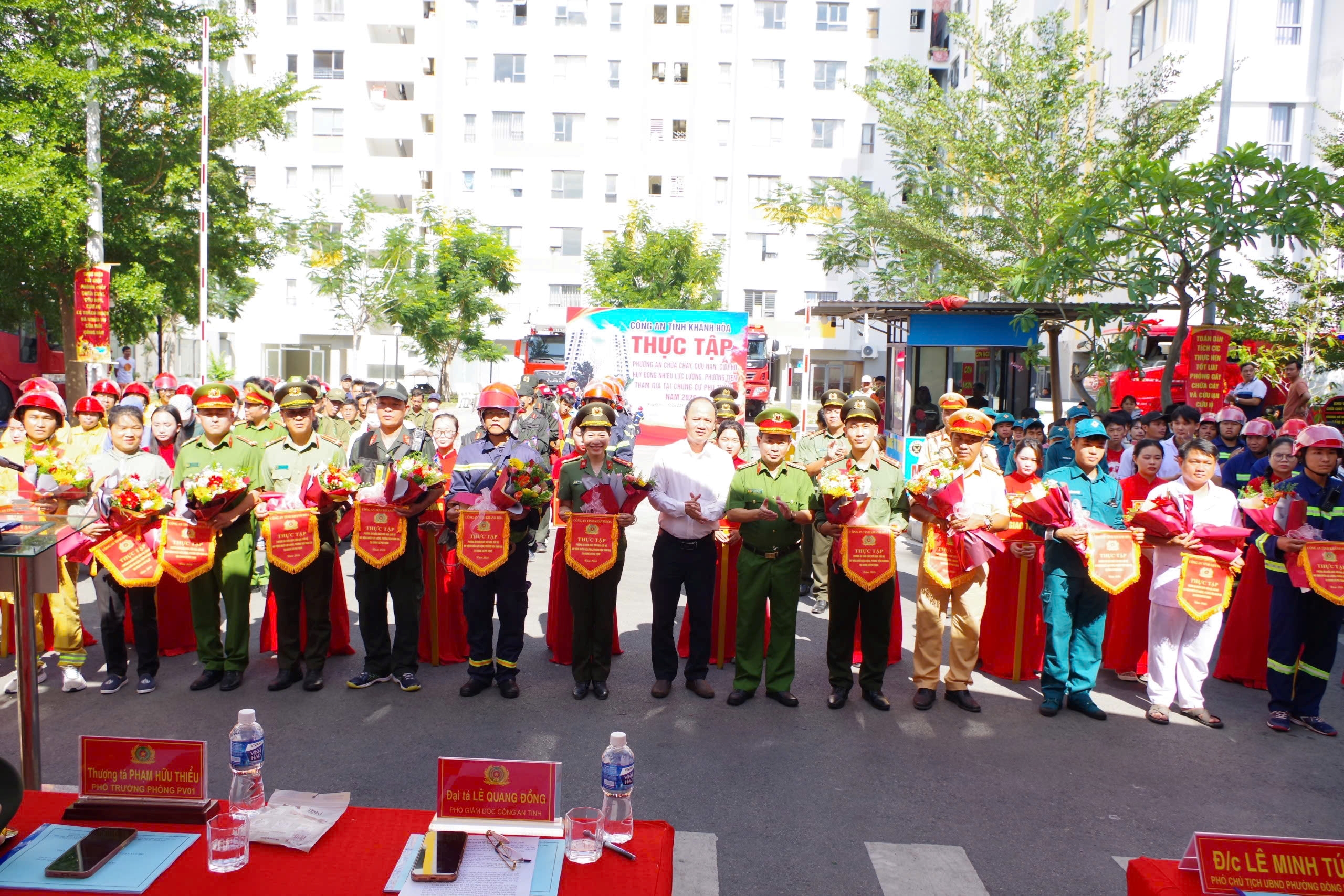 Công an tỉnh Khánh Hòa diễn tập phương án chữa cháy, cứu nạn cứu hộ tại Chung cư Phú Thịnh năm 2026