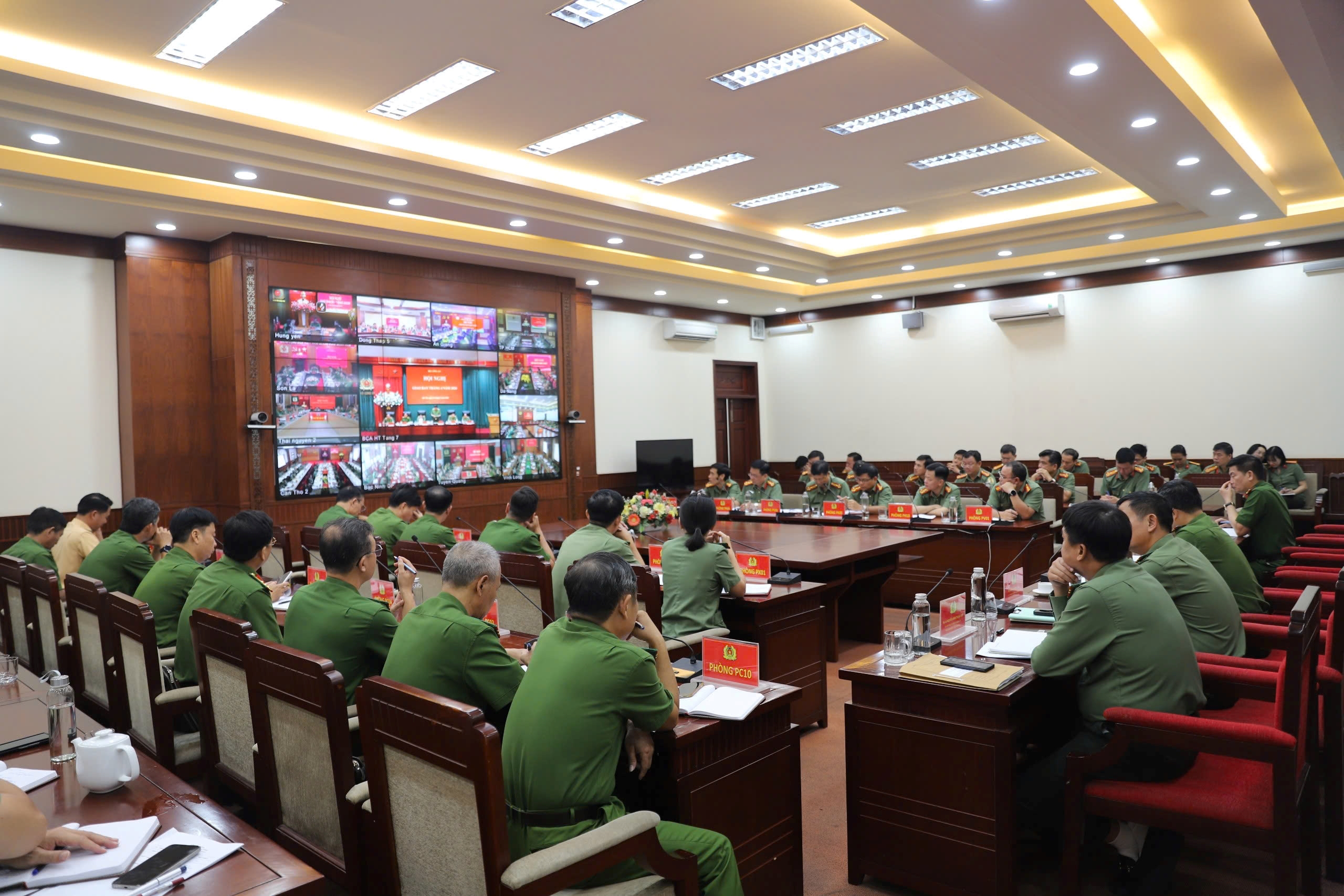 Bộ Công an triển khai nhiệm vụ tháng 5/2026: Giữ vững an ninh, trật tự, đẩy mạnh chuyển đổi số
