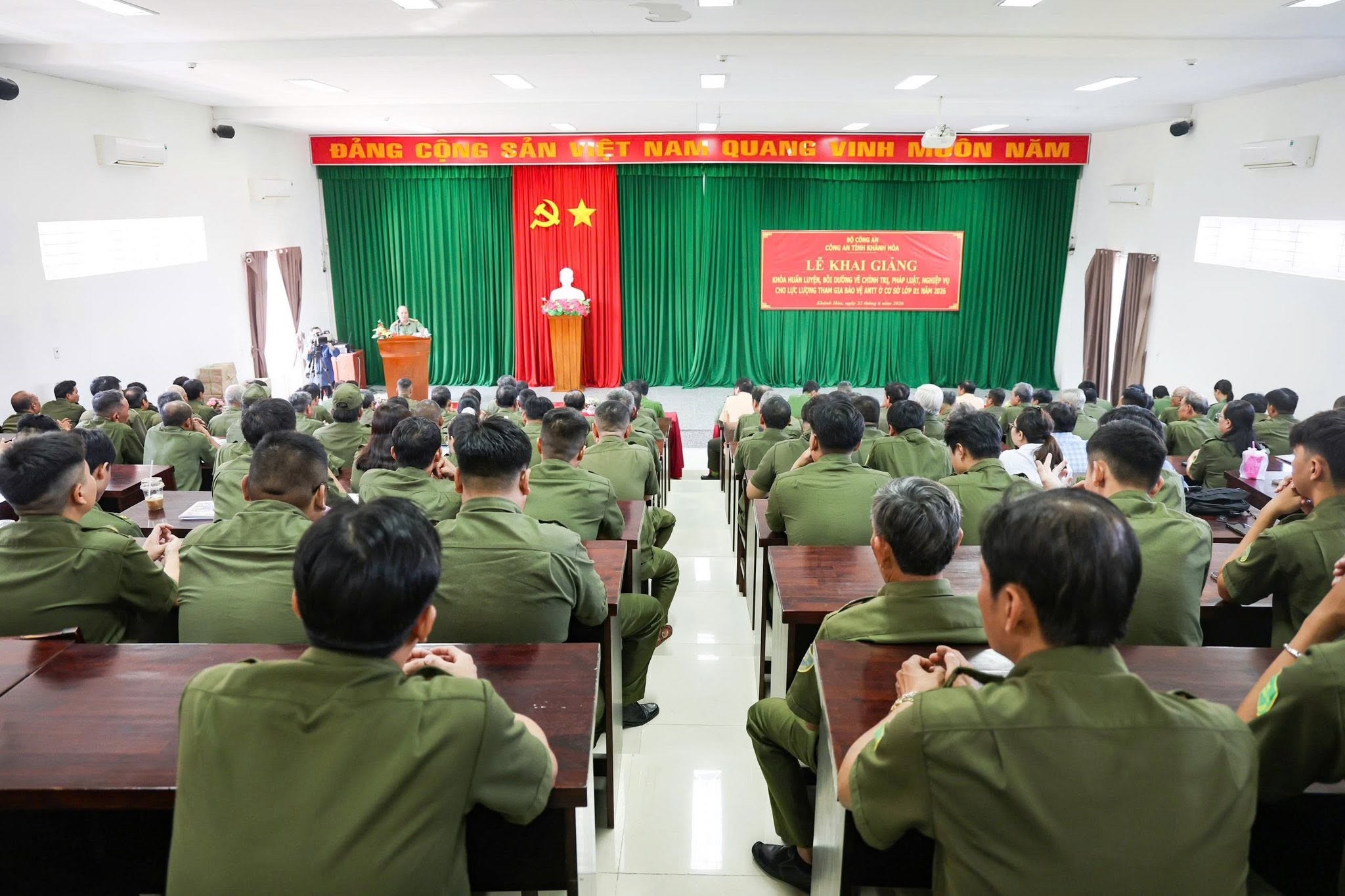 Khai giảng khoá huấn luyện bồi dưỡng nghiệp vụ cho lực lượng tham gia bảo vệ ANTT cơ sở