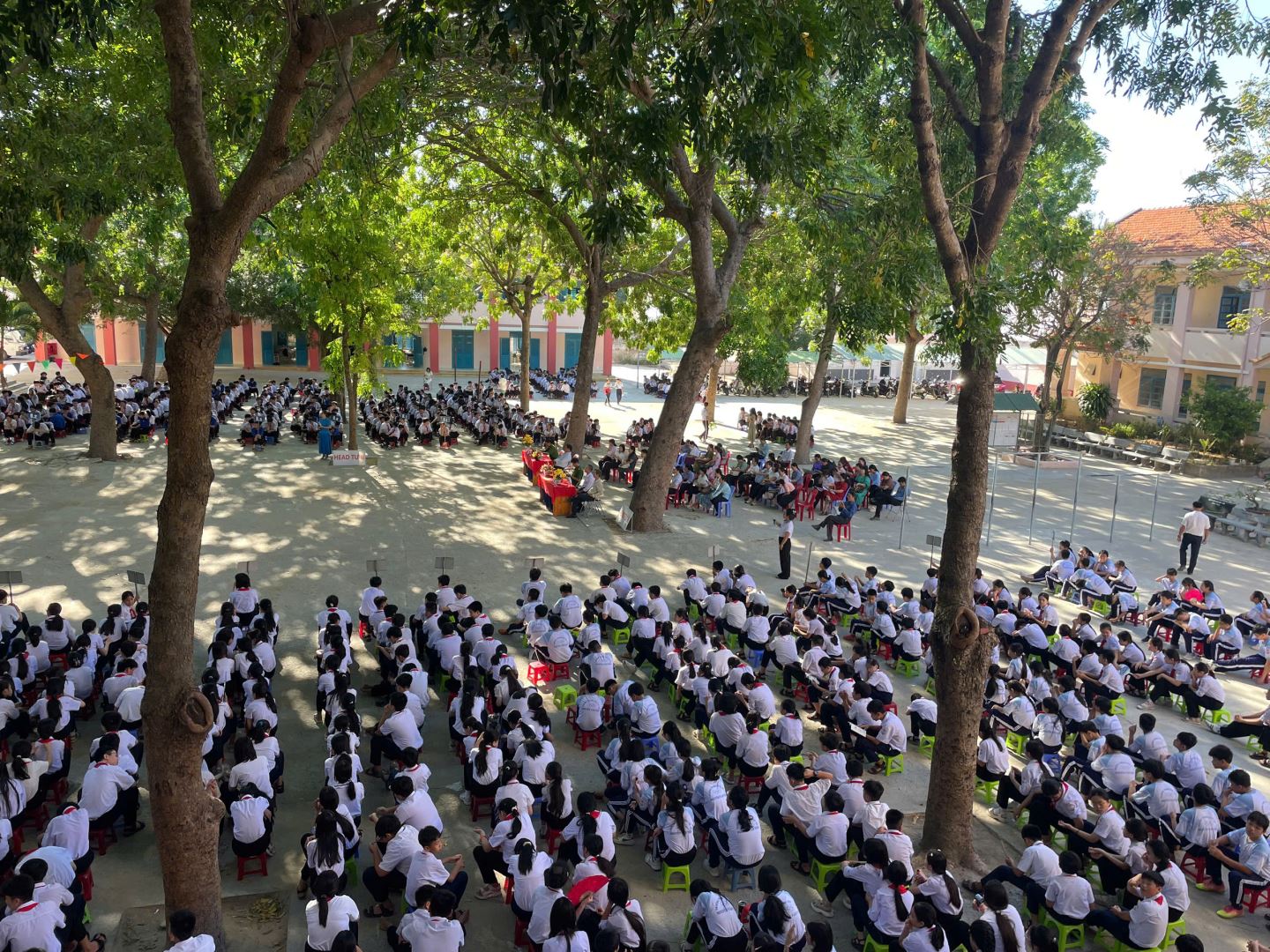 Quang cảnh buổi tuyên truyền