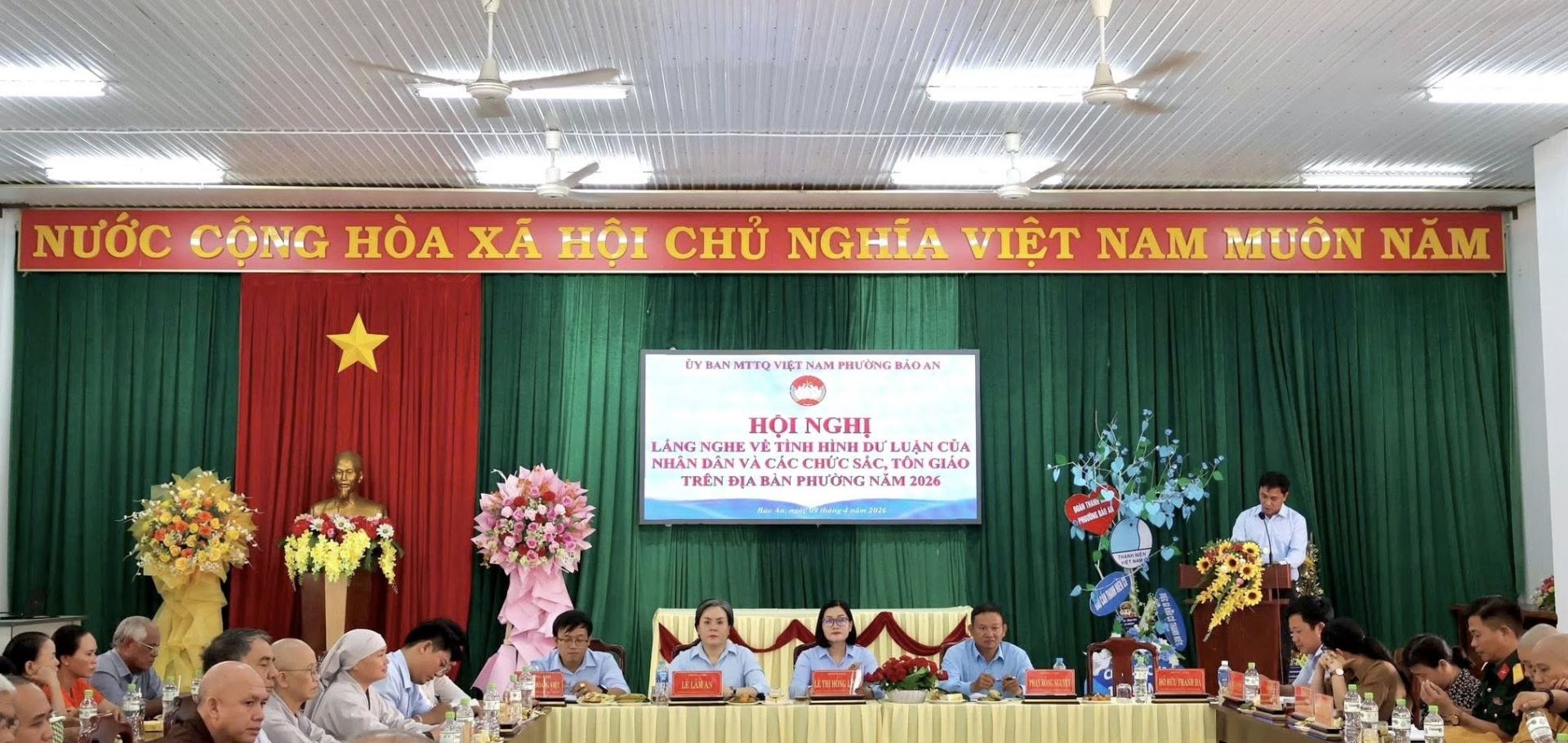 Hội nghị lắng nghe về tình hình dư luận Nhân dân và các vị chức sắc, chức việc tôn giáo trên địa bàn phường năm 2026
