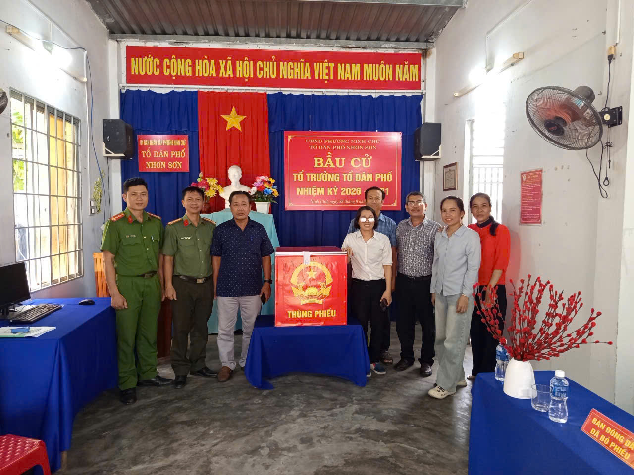 Công an phường triển khai bảo đảm an ninh, an toàn tại điểm bầu cử