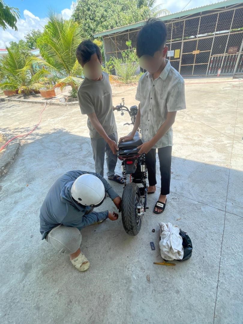 Học sinh độ chế xe đạp điện tiềm ẩn nguy cơ mất an toàn giao thông 