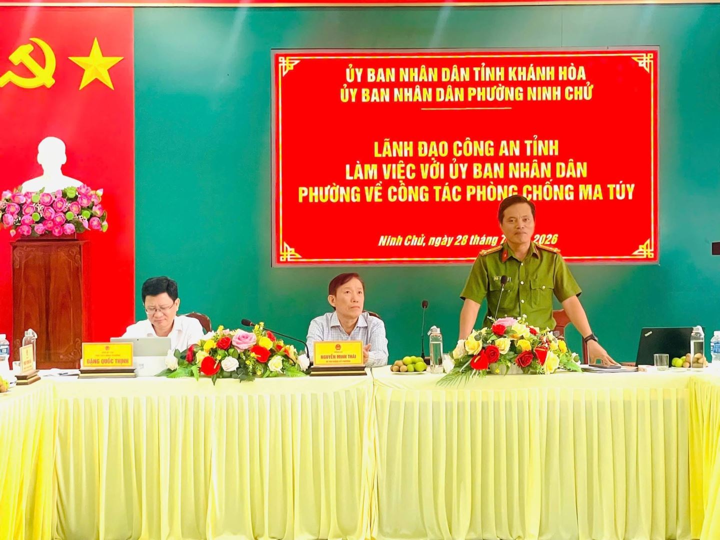 Thượng tá Nguyễn Thế Minh - Phó Trưởng phòng Cảnh sát điều tra tội phạm về ma túy phát biểu tại buổi làm việc