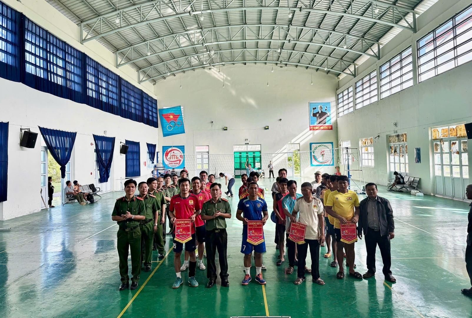 Khai mặc Hội thao tổ chức ngày hội toàn dân bảo vệ ANTQ xã Bác Ái Đông năm 2026