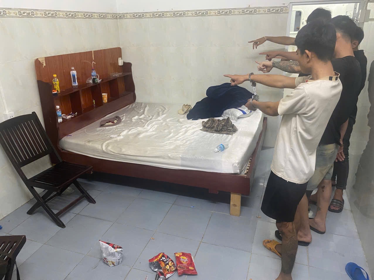 Địa điểm nhóm đối tượng sử dụng trái phép chất ma tuý