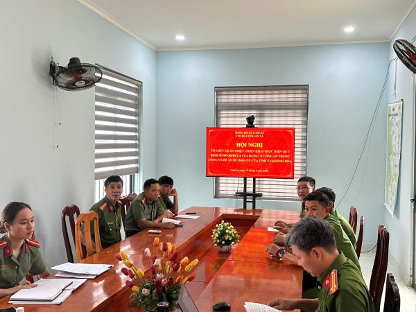 Quang cảnh hội nghị