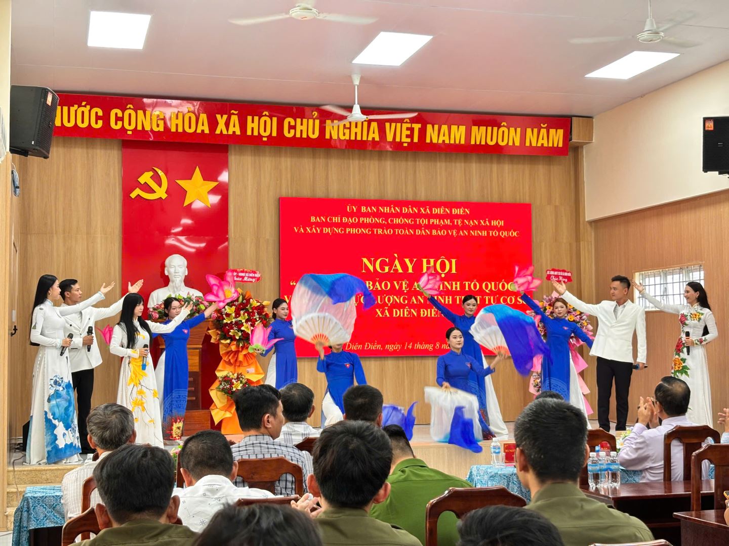 Tiết mục văn nghệ chào mừng