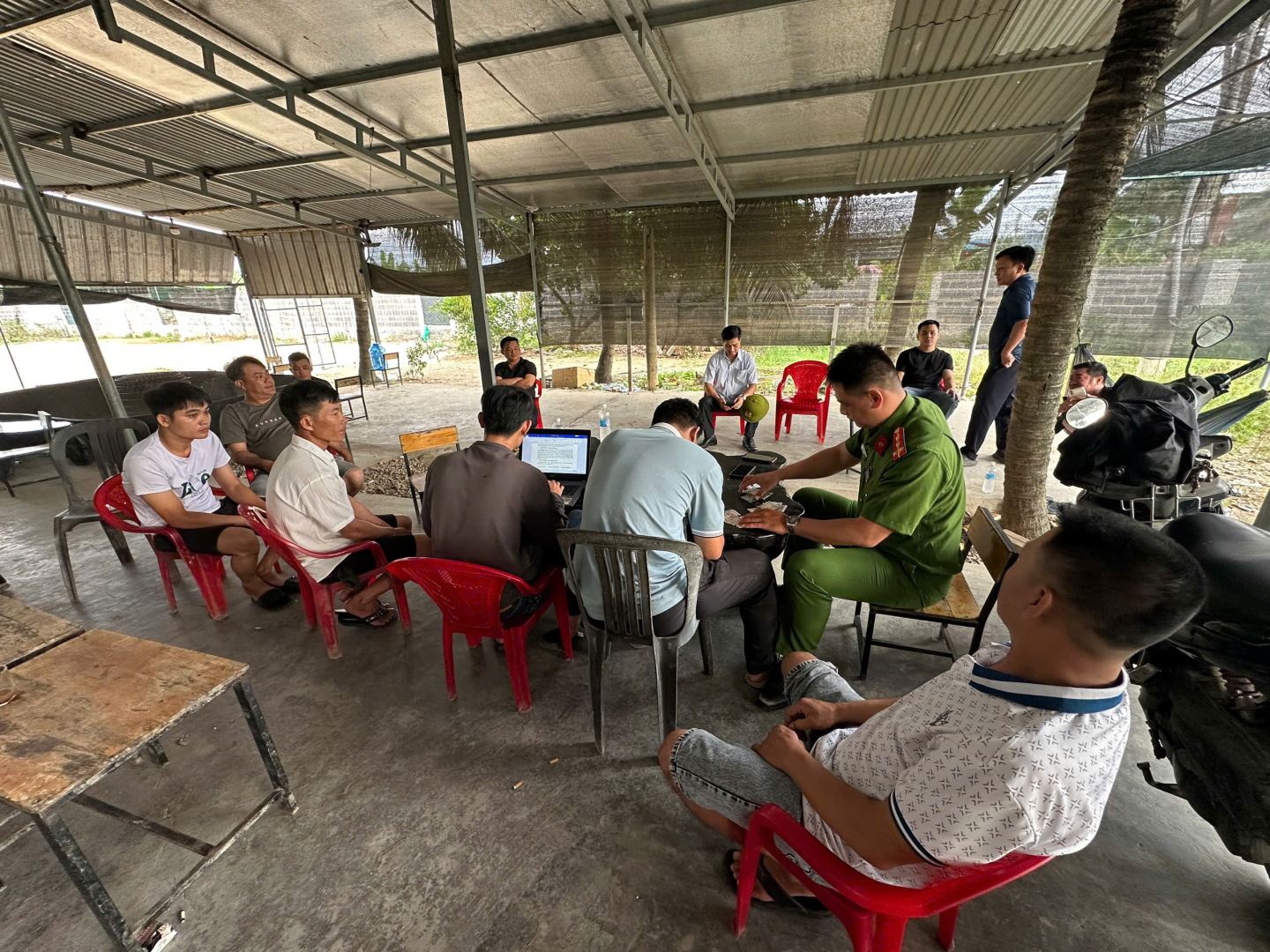 các đối tượng đá bóng