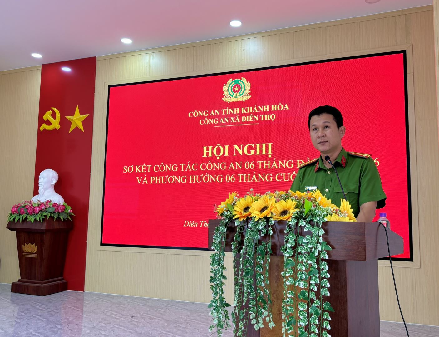Đ/c Trung tá Nguyễn Hiền Hoài Bảo - Trưởng Công an xã phát biểu chỉ đạo
