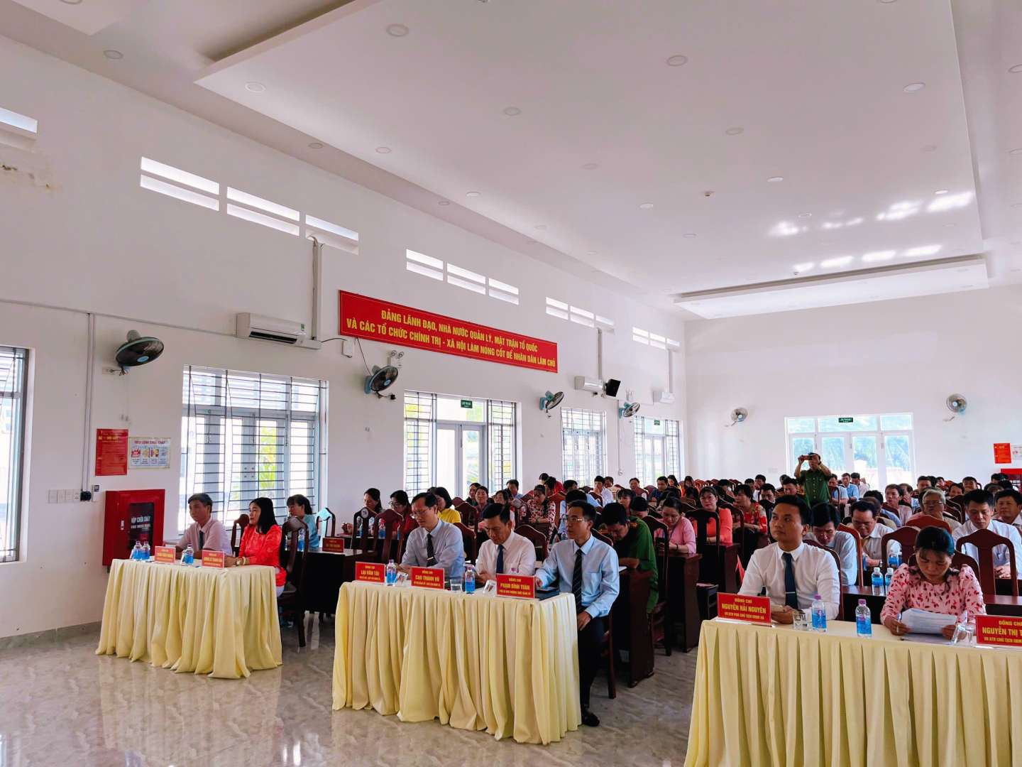 Các đại biểu dự Hội nghị