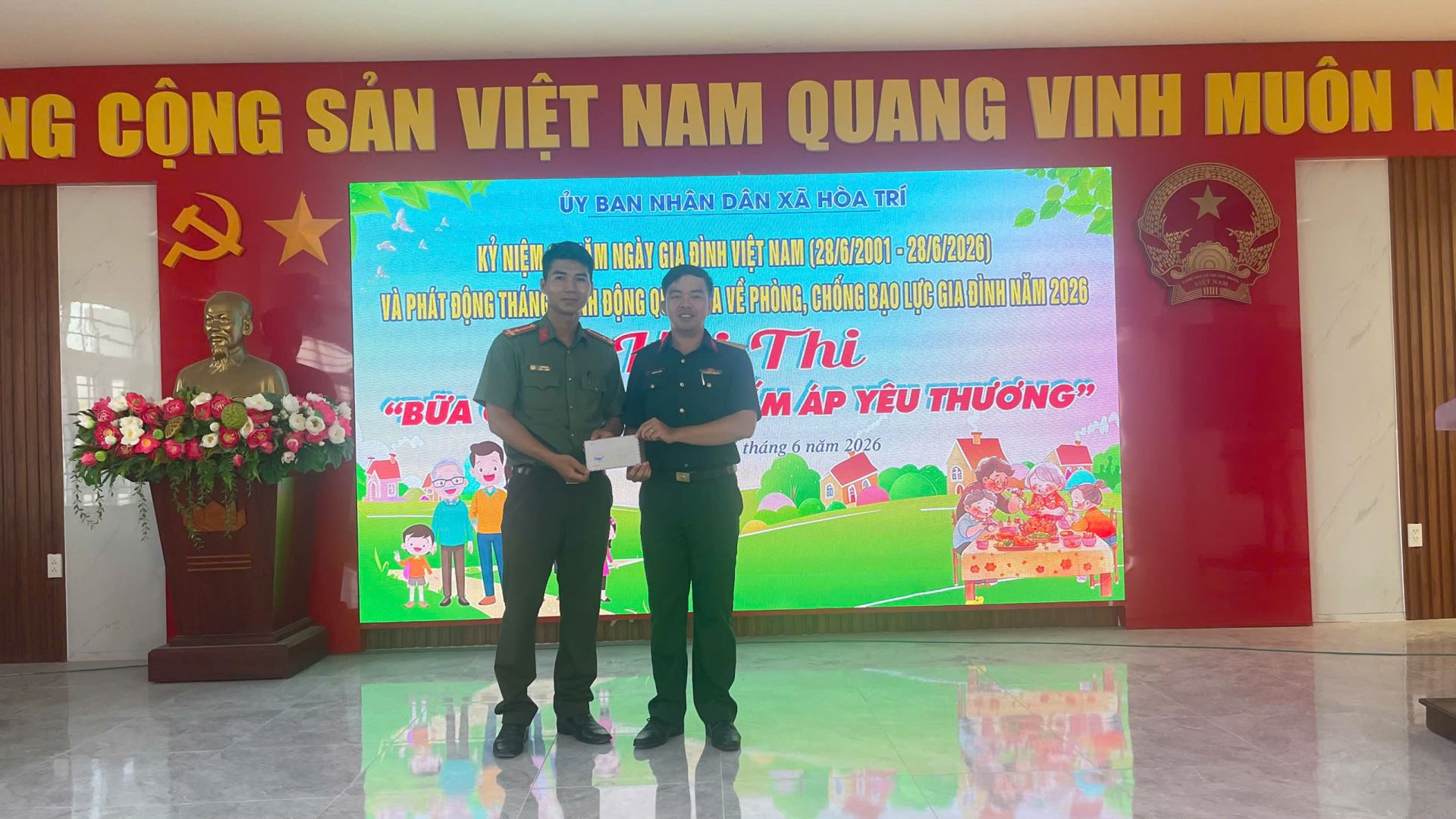 Đội liên quân Công an xã và Ban Chỉ huy Quân sự xã đạt giải Khuyến khích