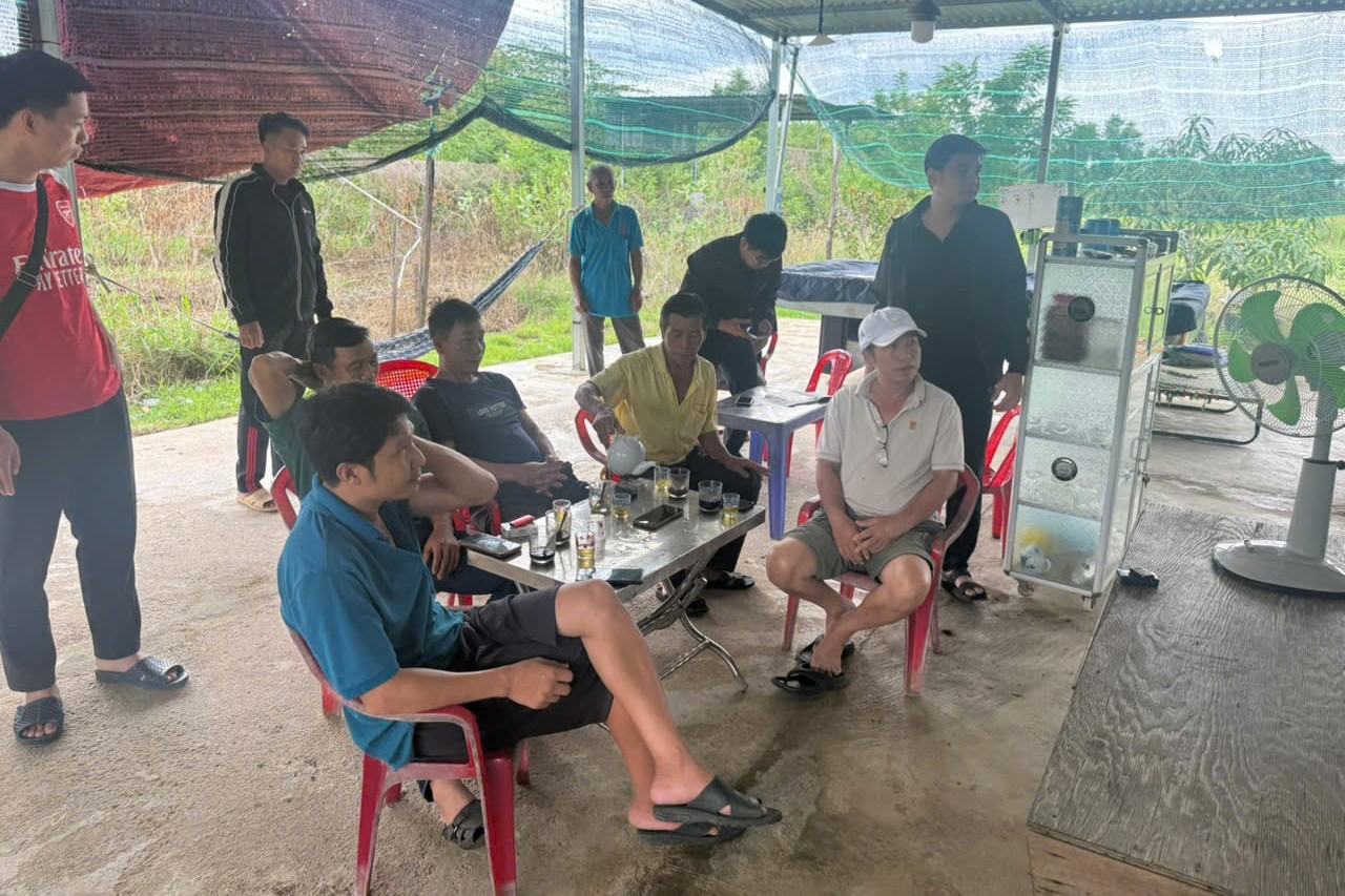 Công an xã Mỹ Sơn bắt quả tang các trường hợp liên quan đến vụ cá độ bóng đá phát hiện ngày 03/7/2026.