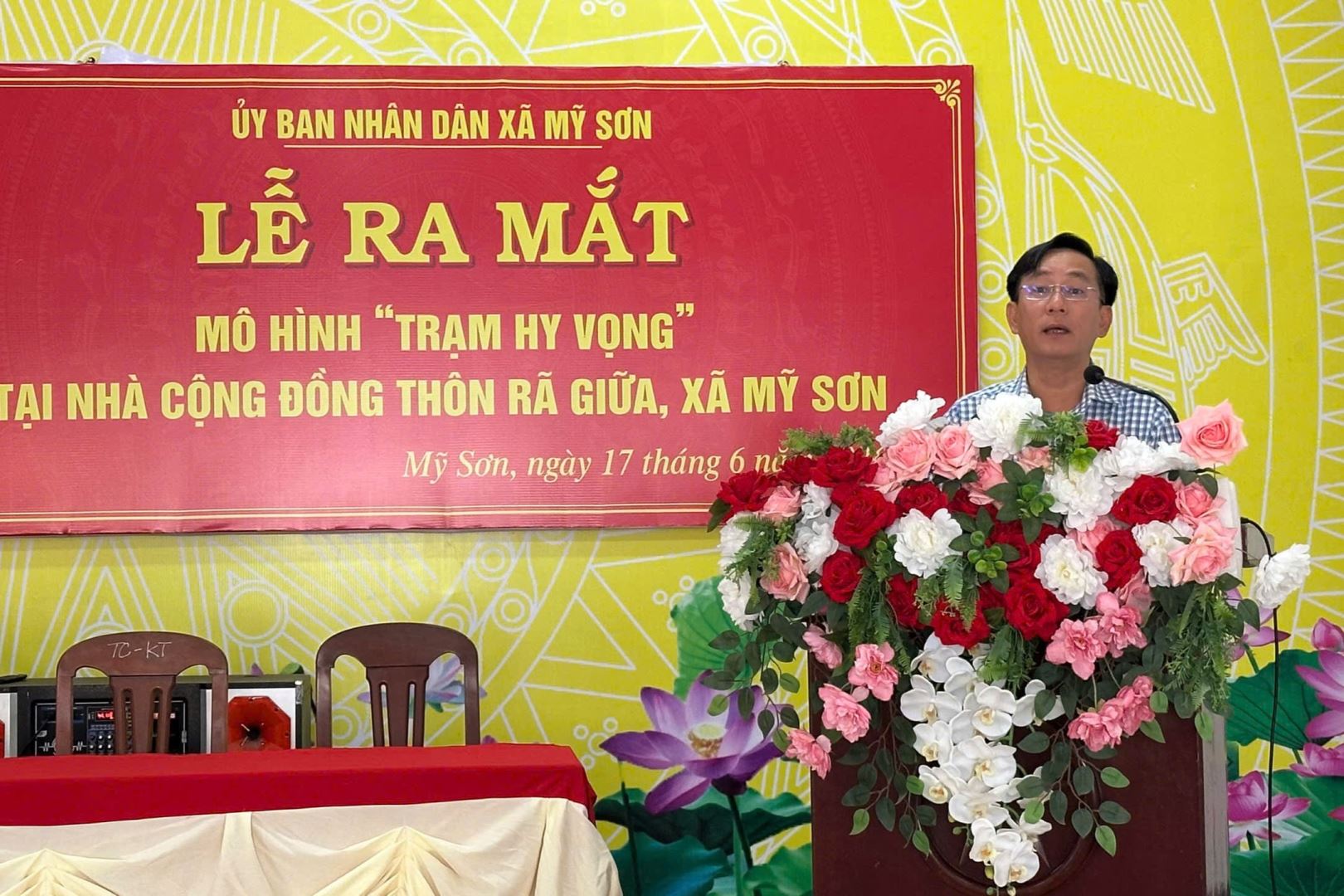Đồng chí Huỳnh Phương Nam – Phó Bí thư Đảng ủy, Chủ tịch UBND xã Mỹ Sơn phát biểu chỉ đạo tại Lễ ra mắt mô hình