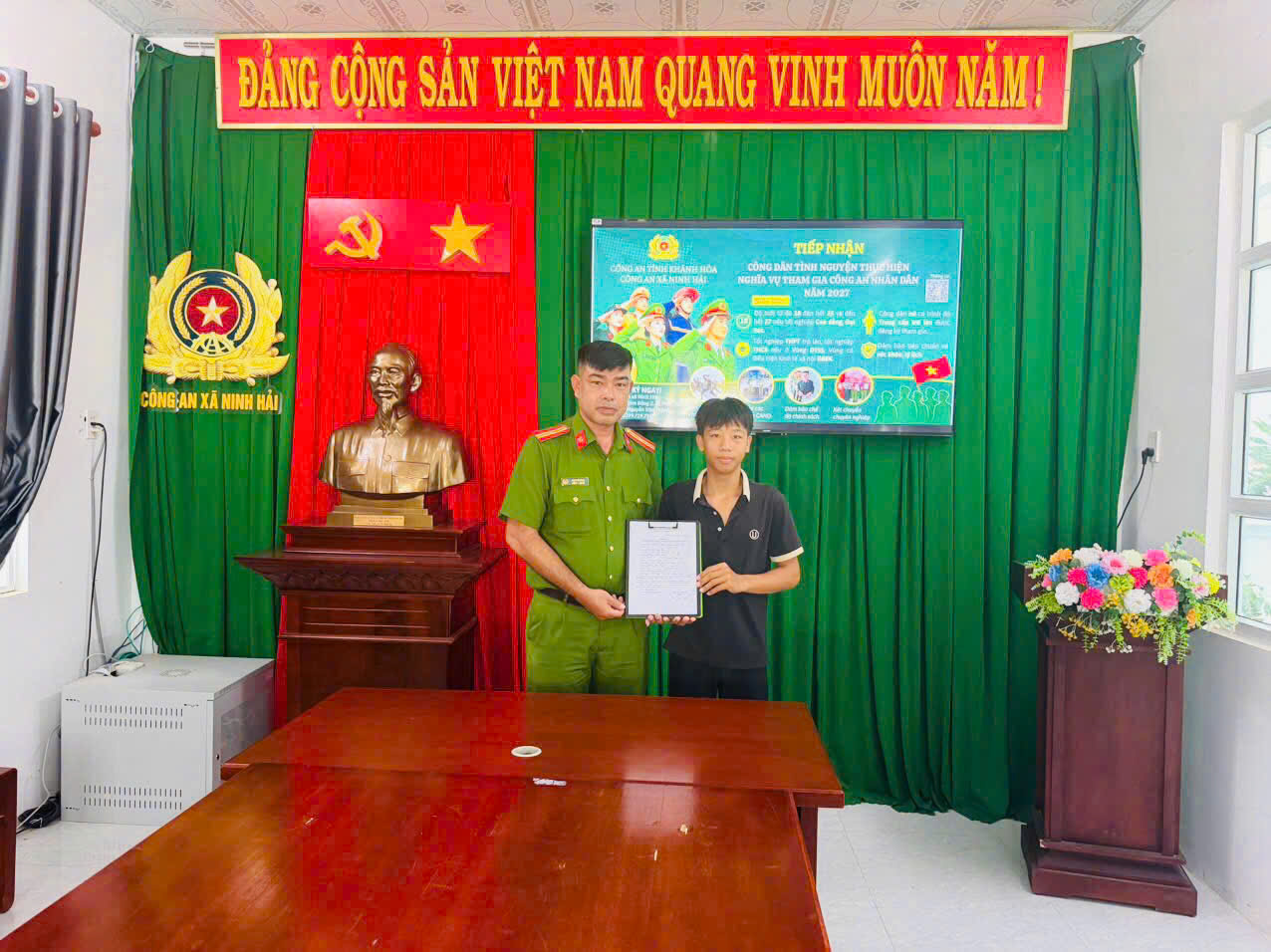 Công dân Nguyễn Ngọc Hào