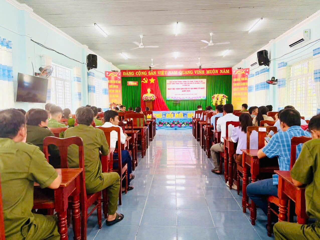 Toàn cảnh buổi lễ