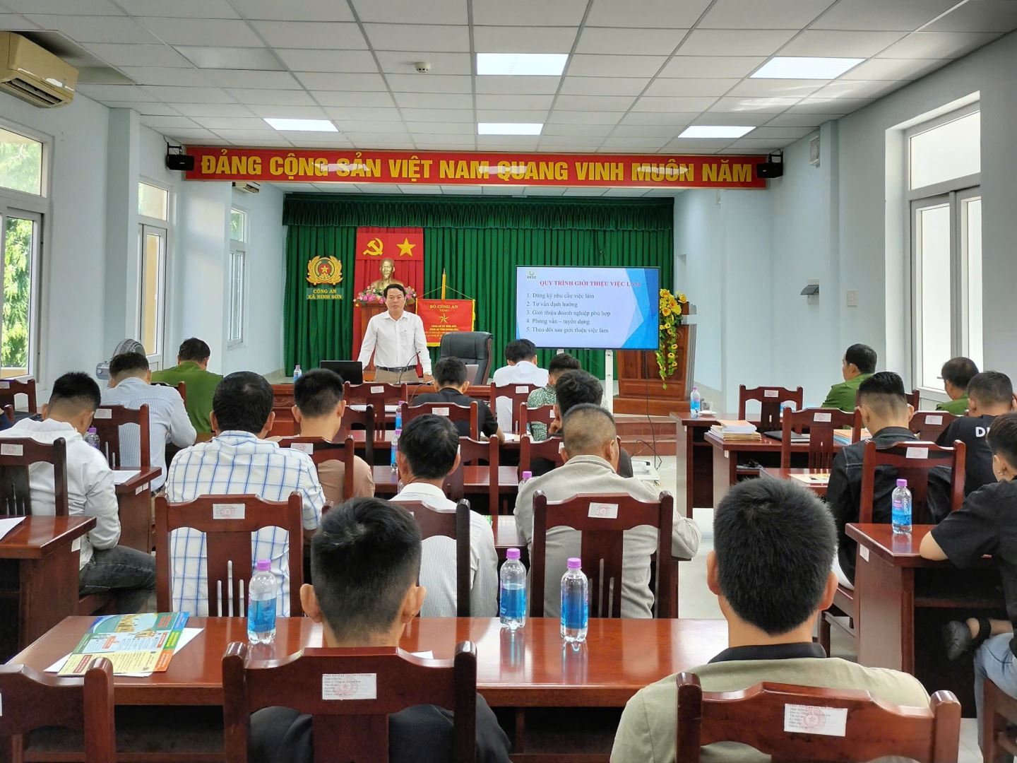 Quang cảnh chung buổi tuyên truyền phổ biến, giáo dục pháp luật cho người chấp hành xong án phạt tù năm 2026