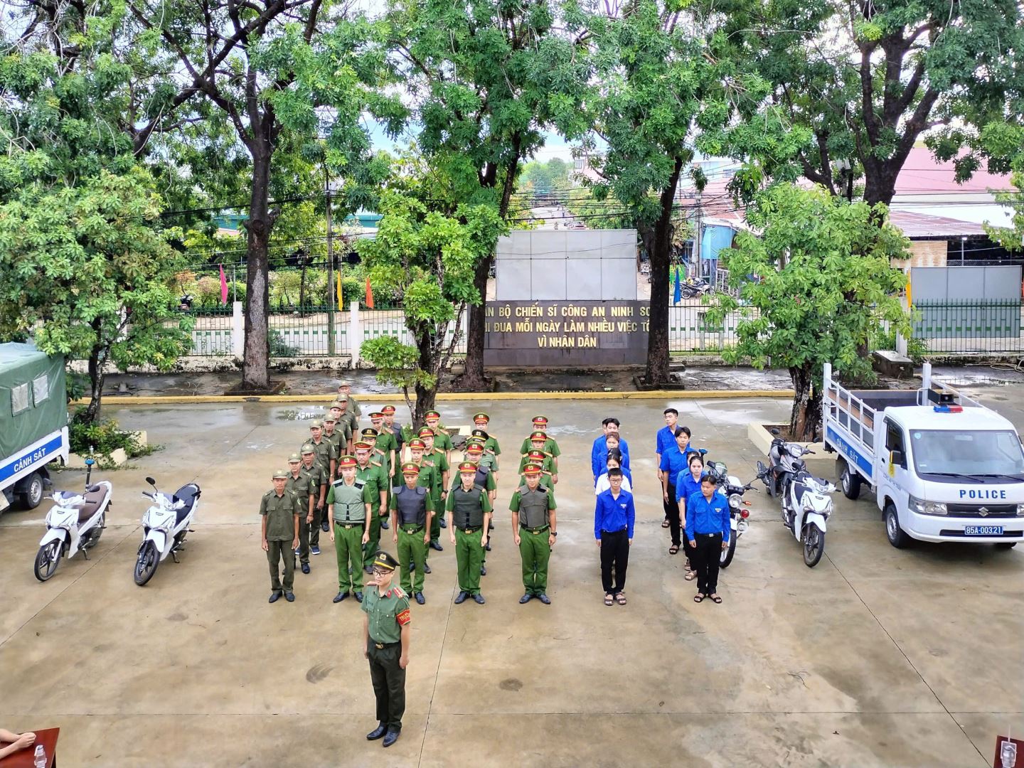 Công an xã Ninh Sơn tổ chức ra quân tấn công, trấn áp tội phạm ma túy