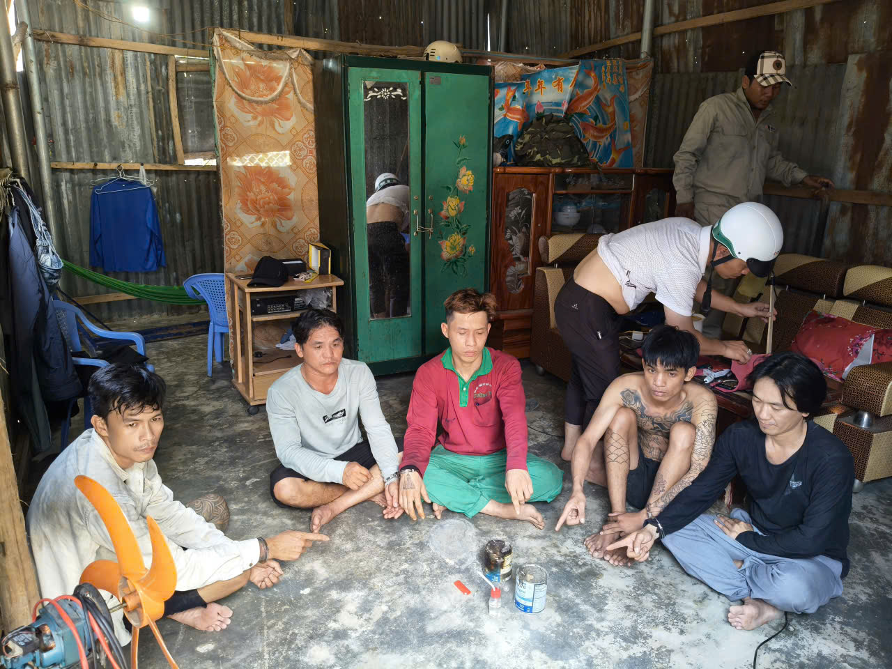 Các đối tượng vi phạm