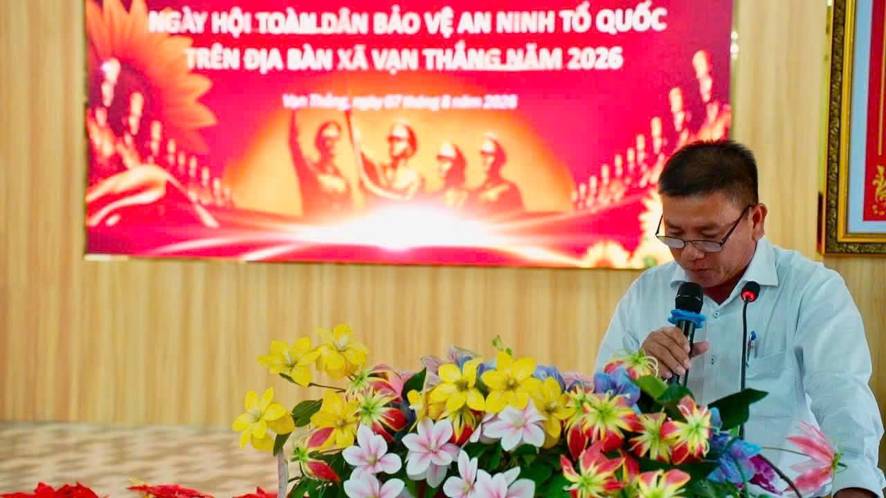 Đồng chí Nguyễn Ngọc Ý - Trưởng ban chỉ đạo 138 xã phát biểu, chỉ đạo phương hướng, nhiệm vụ trong thời gian tới