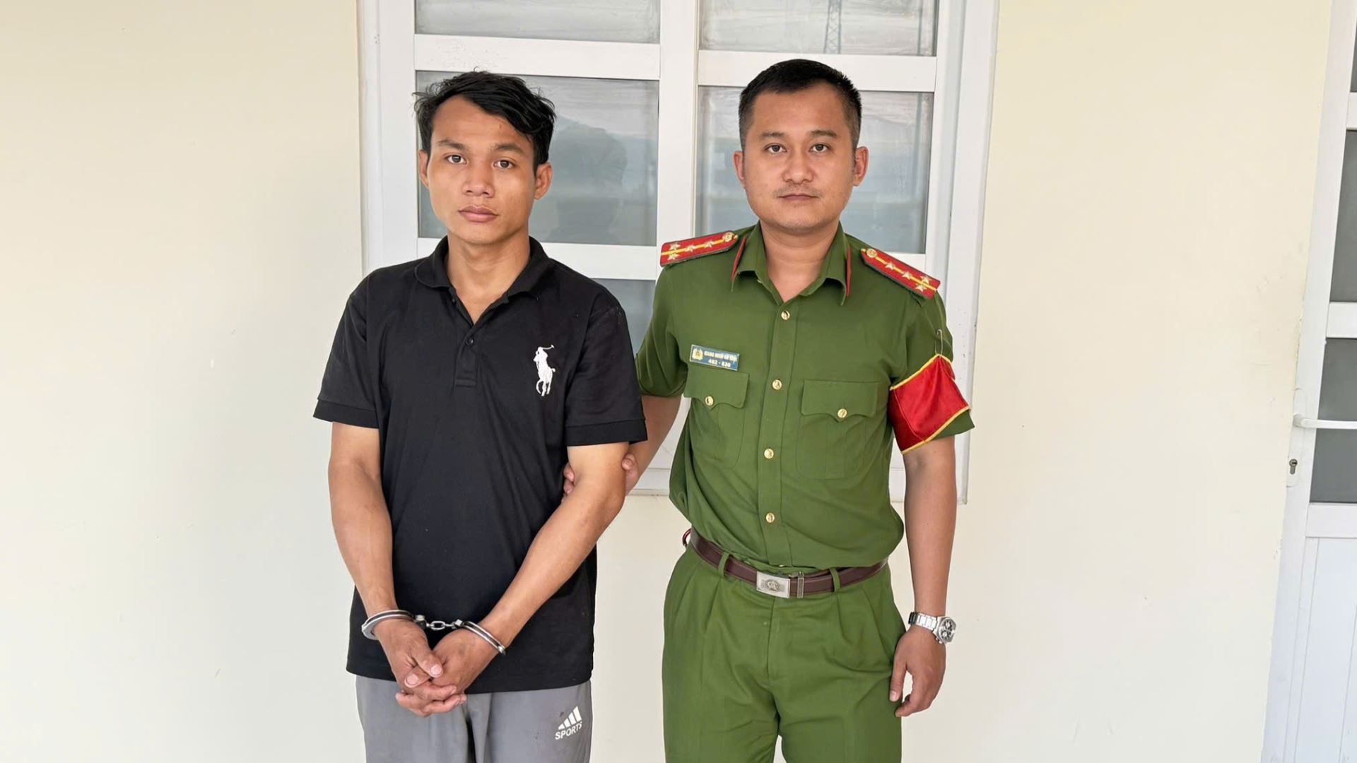 Đối tượng Phạm Văn Quyền sinh năm 2002, trú tại thôn An Xuân 3, xã Xuân Hải tại trụ sở Công an xã