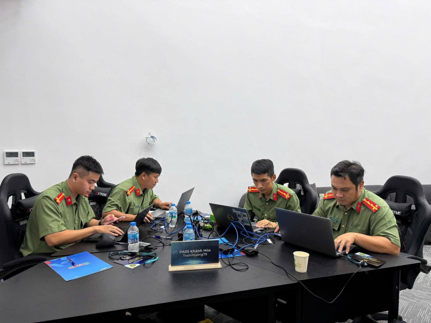 Lực lượng chuyên trách bảo vệ an ninh mạng