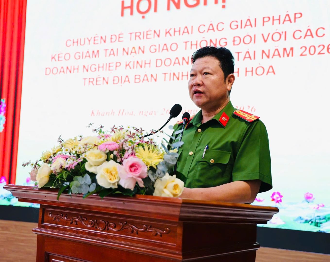 Đại tá Lê Quang Dũng phát biểu chỉ đạo hội nghị