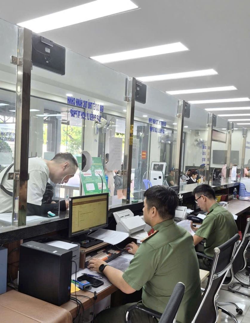 Tiếp nhận, trả kết quả cấp Phiếu Lý lịch tư pháp tại Bộ phận một cửa